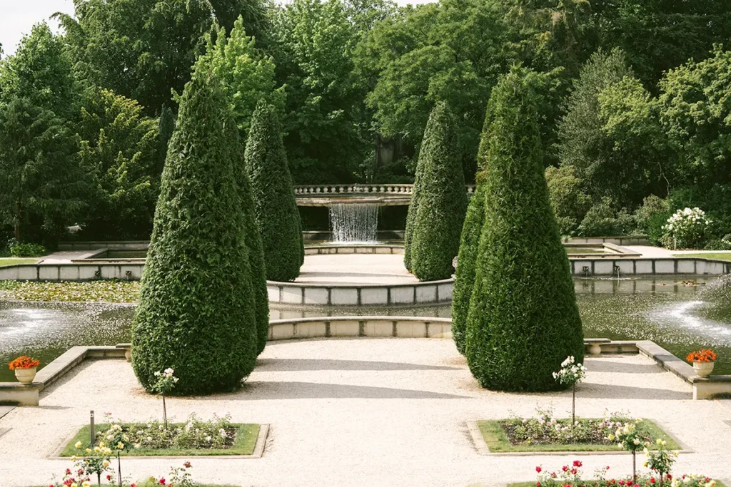 Symmetry in French garden design